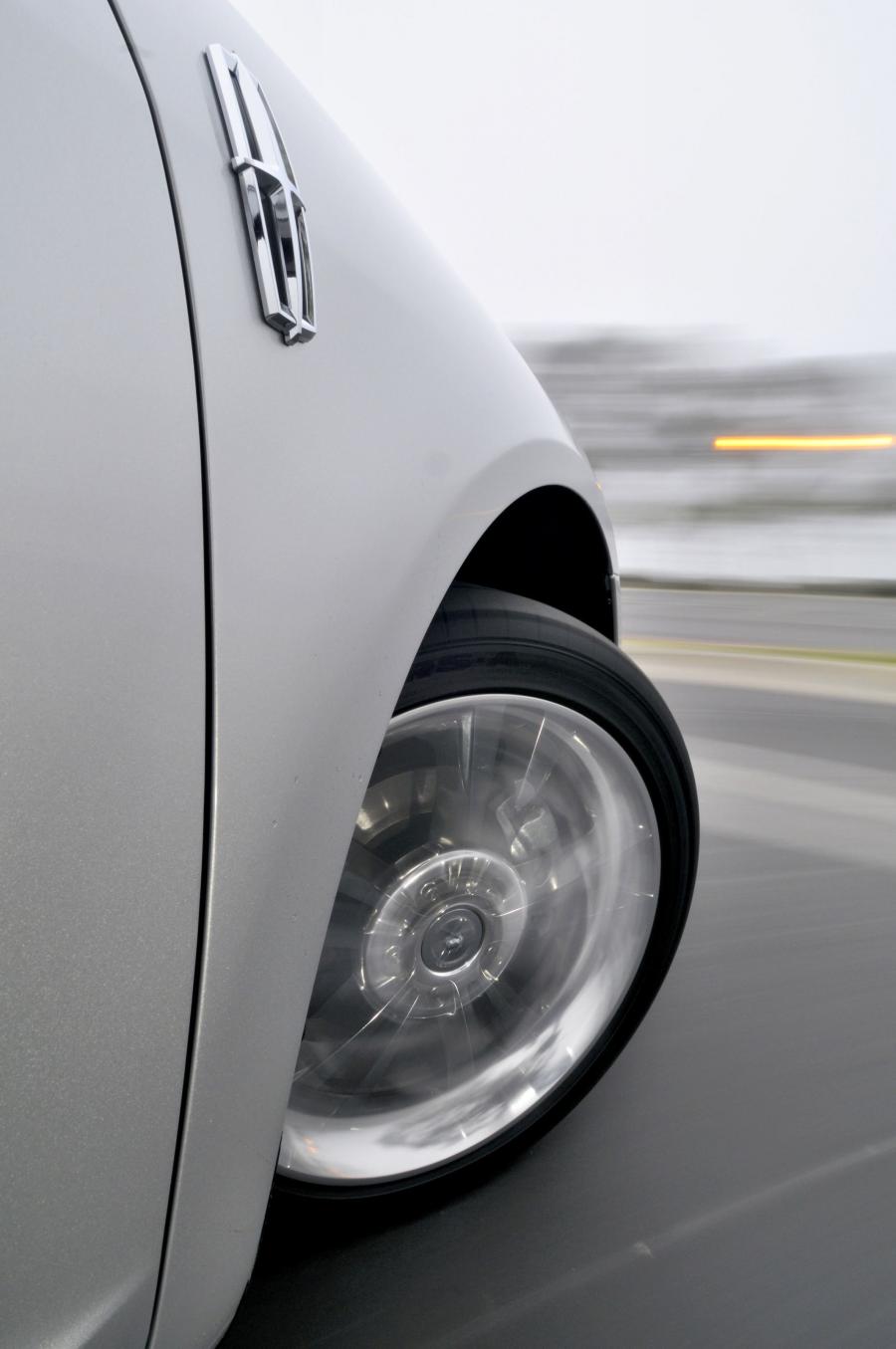  Lincoln MKZ 2010 года  (фото 201 из 211)